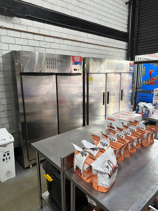 Ventajas de Comprar Alimento Natural para Perros Directamente del Productor: Sin la intermediación de Distribuidores